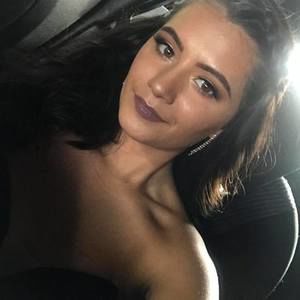 Meet your Posher, Hayley